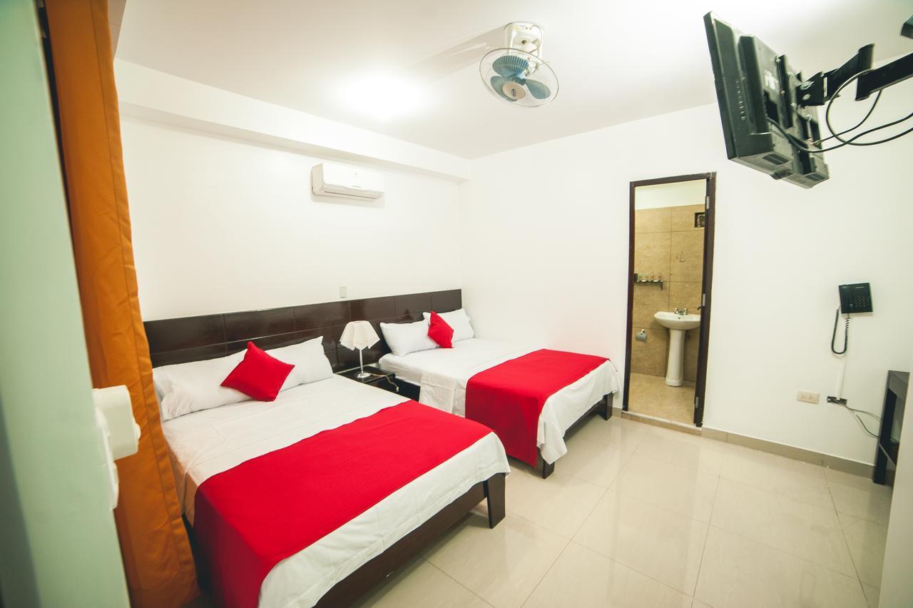 Hotel Luxor Pucallpa Buitenkant foto